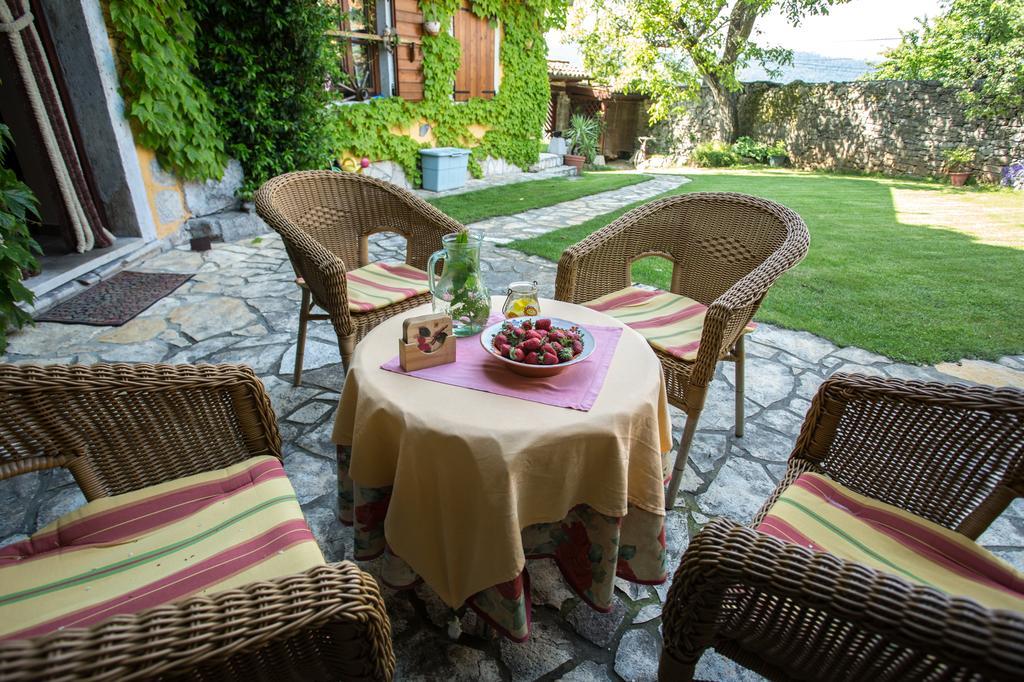 Rozina Vacation House Pliskovica Eksteriør billede